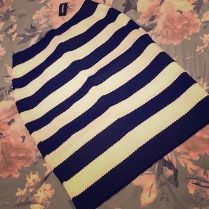 NWT Express Black & White Skirt